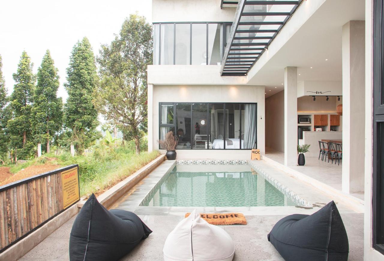 Villa Moo By The Villas 100 Puncak Exteriör bild